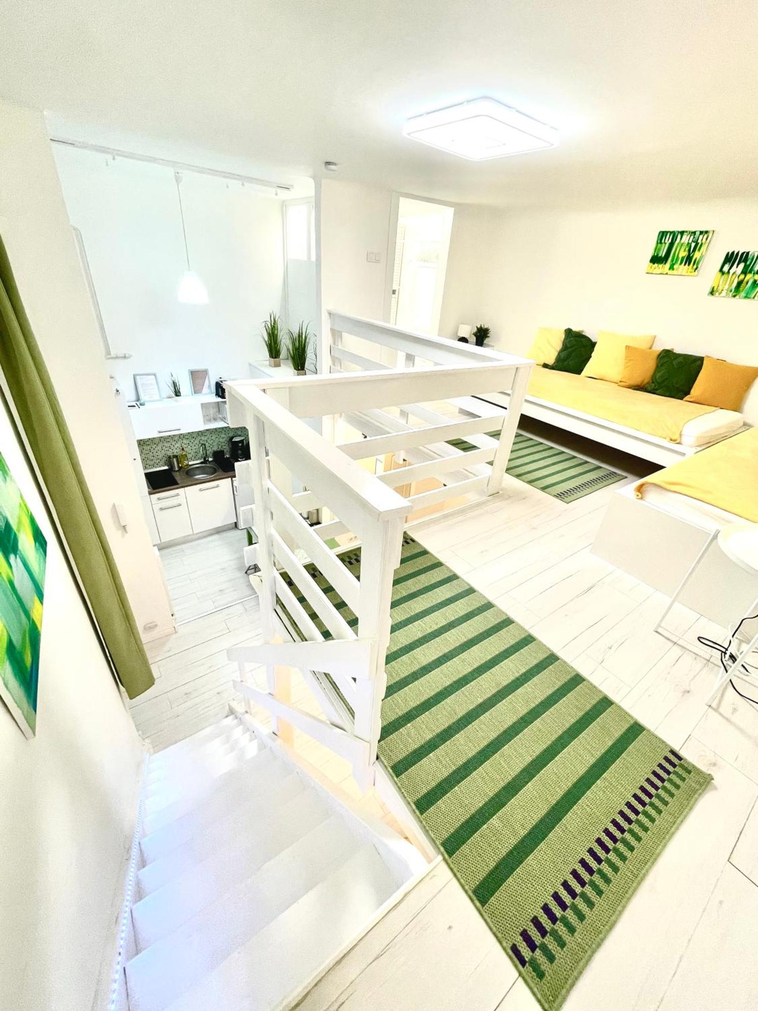 Teresian Apartment Near The Andrassy Street Free Air Conditioner Free Coffee Budapest Exterior photo