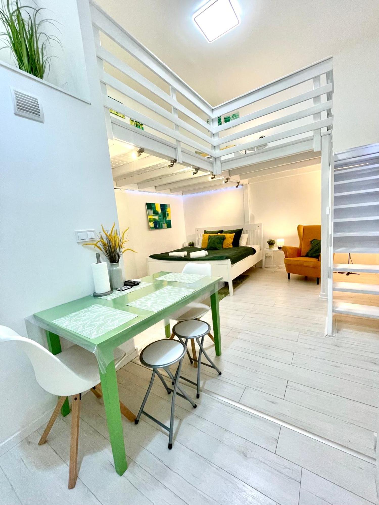 Teresian Apartment Near The Andrassy Street Free Air Conditioner Free Coffee Budapest Exterior photo